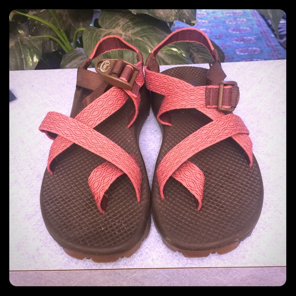 Size 7 Chacos